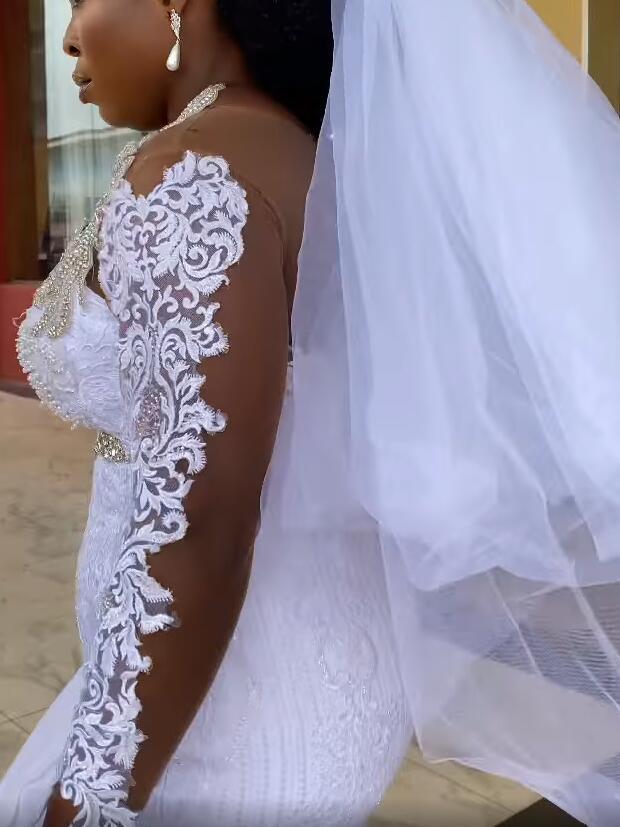 Luxury African White Lace Mermaid Wedding Dresses Bridal Gows With Long Sleeves Crystals Beads Appliqued Belt Plus Size Bride Formal Dress Chapel Vest