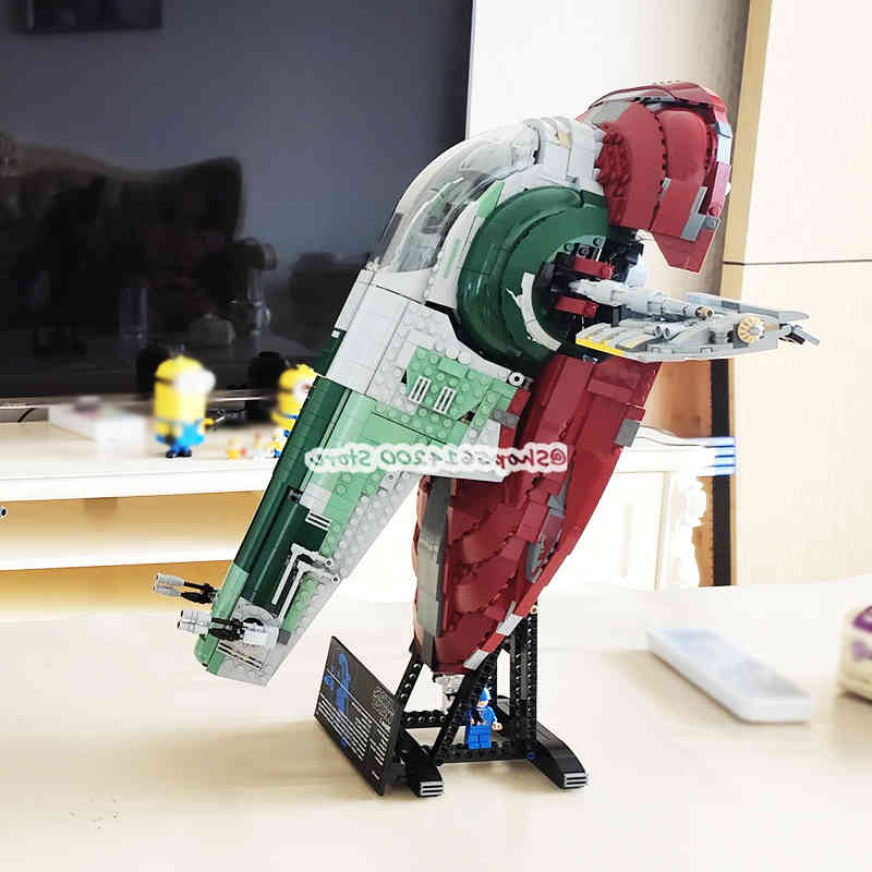 DIY creative toys compatible The Genuine UCS Slave I Slave NO.1 Movie hobby collection Building Block Bricks Toys 2067Pcs C1115
DIY creative toys compatible The Genuine UCS Slave I Slave NO.1 Movie hobby collection Building Block Bricks Toys 2067Pcs C1115