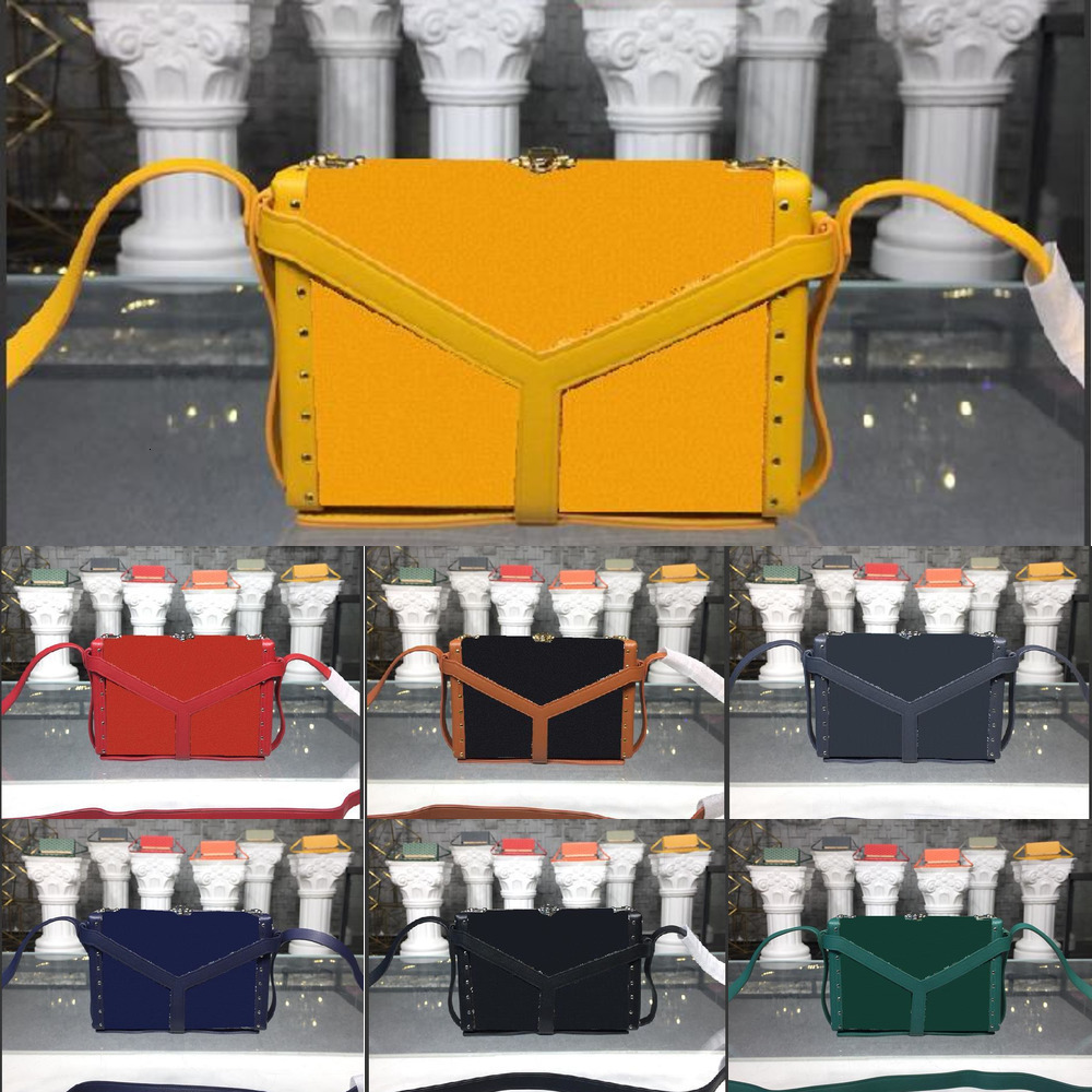 bags 2021 new Goya box bag with leather square denglun same diagonal span for men and women handbag Fashion Horizontal
bags 2021 new Goya box bag with leather square denglun same diagonal span for men and women handbag Fashion Horizontal