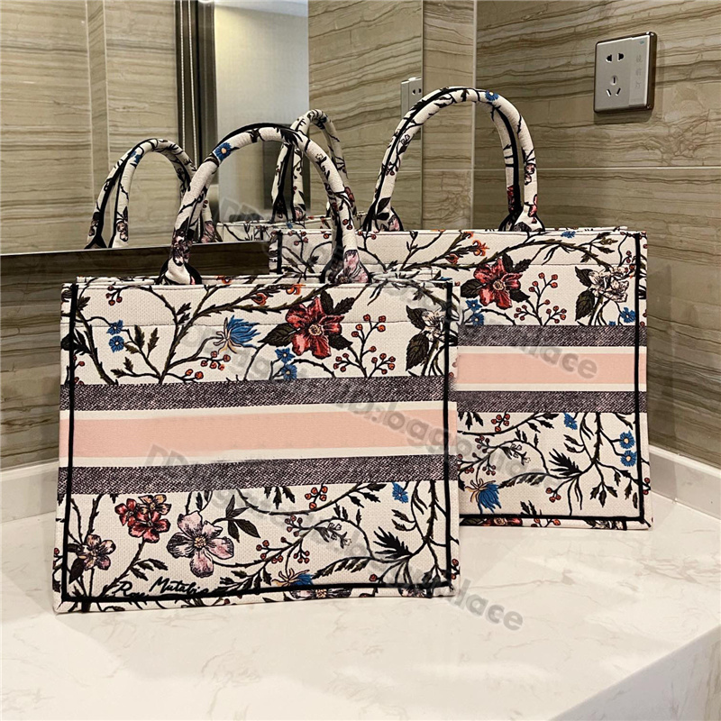 Fashion Women Totes 2021 Luxurys Designers Shopping Bags Mommy Mother Casual Tote Shoulder Handbag Messenger Mom Handbags Printed Classic Cr
Fashion Women Totes 2021 Luxurys Designers Shopping Bags Mommy Mother Casual Tote Shoulder Handbag Messenger Mom Handbags Printed Classic Cr