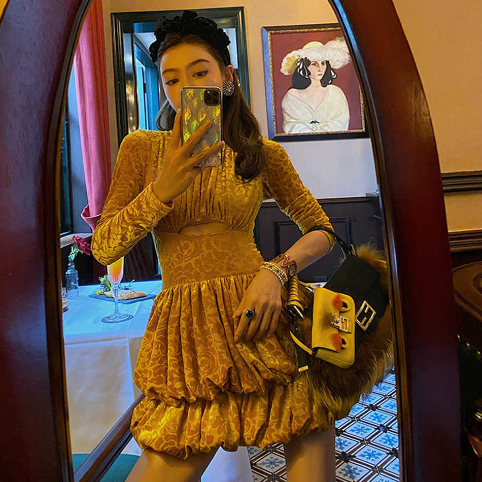 Sexy Bodycon Velvet Mini Dress Golden Ladies Autumn Long Sleeve Hollow High Neck Party Female Vestido 210527