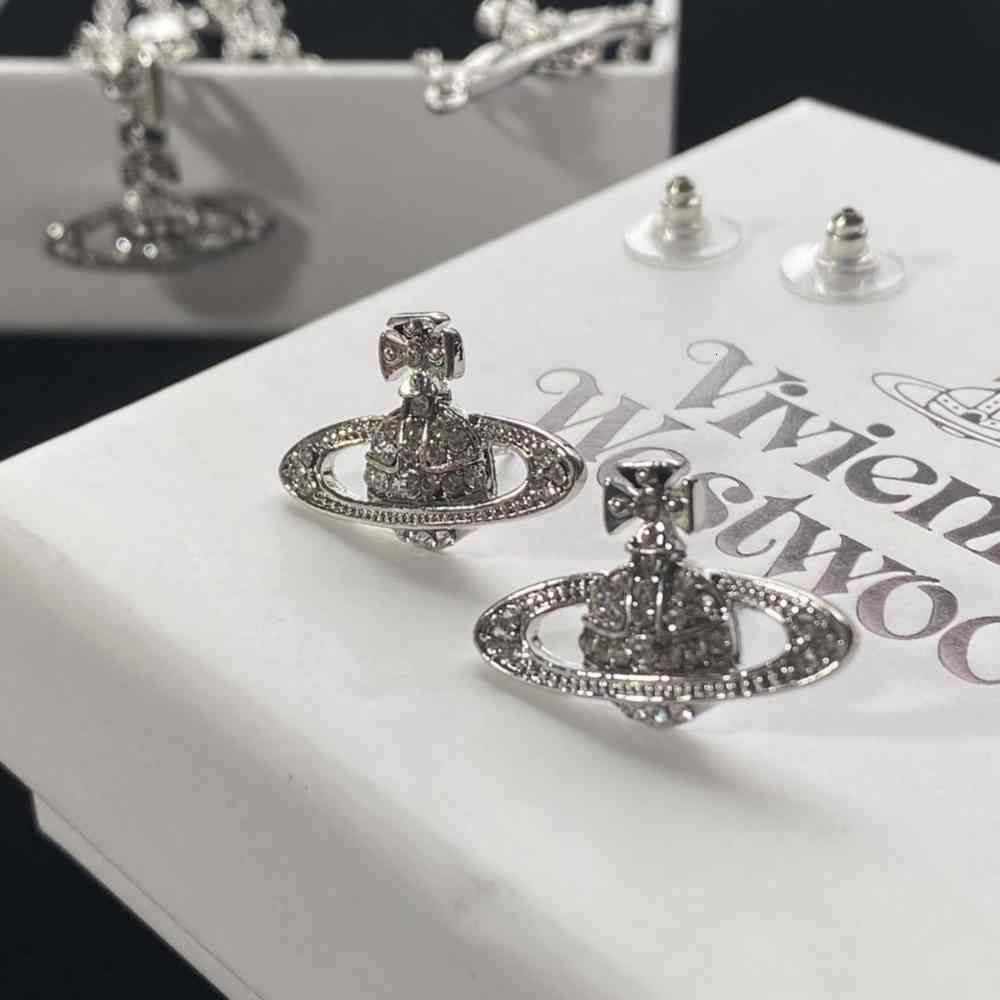 earrings Sr20 empress dowager style Nana with Vivian fashion girl accessories, versatile metal diamond earrings, Golden
earrings Sr20 empress dowager style Nana with Vivian fashion girl accessories, versatile metal diamond earrings, Golden