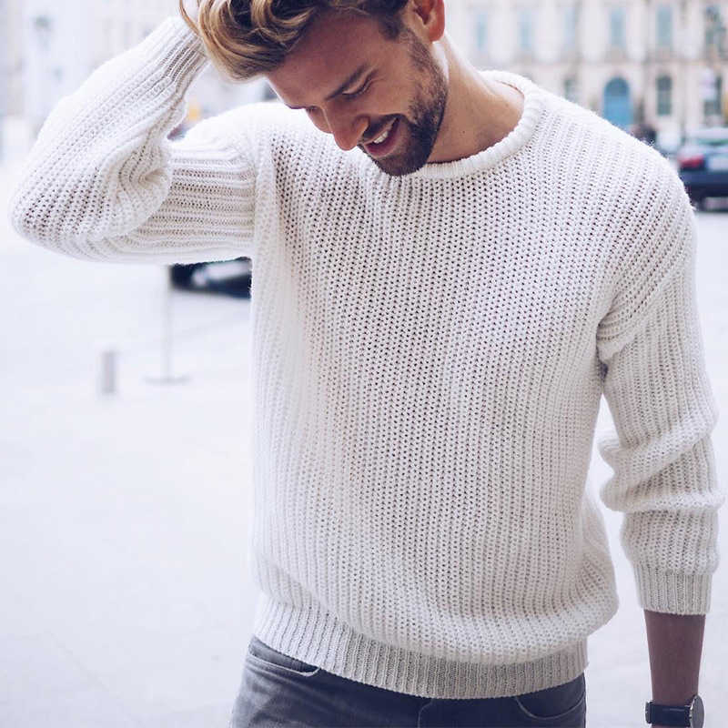 Autumn Male Warm Round Neck Sweaters Men Solid Long Sleeve Jumpers Tops Winter Casual Fashion Basic Knitted Sweater Pullover 211018