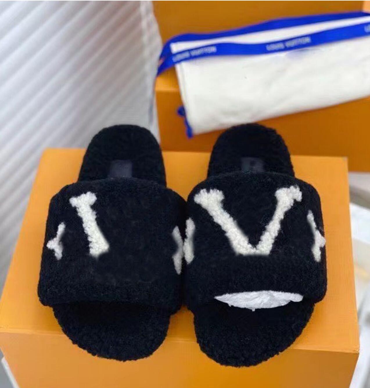Women and men Paseo Flat Slipper Comfort Mule Designer Lady Fur Wide Strap Treaded Rubber Outsole Slide Sandal, Black
Women and men Paseo Flat Slipper Comfort Mule Designer Lady Fur Wide Strap Treaded Rubber Outsole Slide Sandal, Black