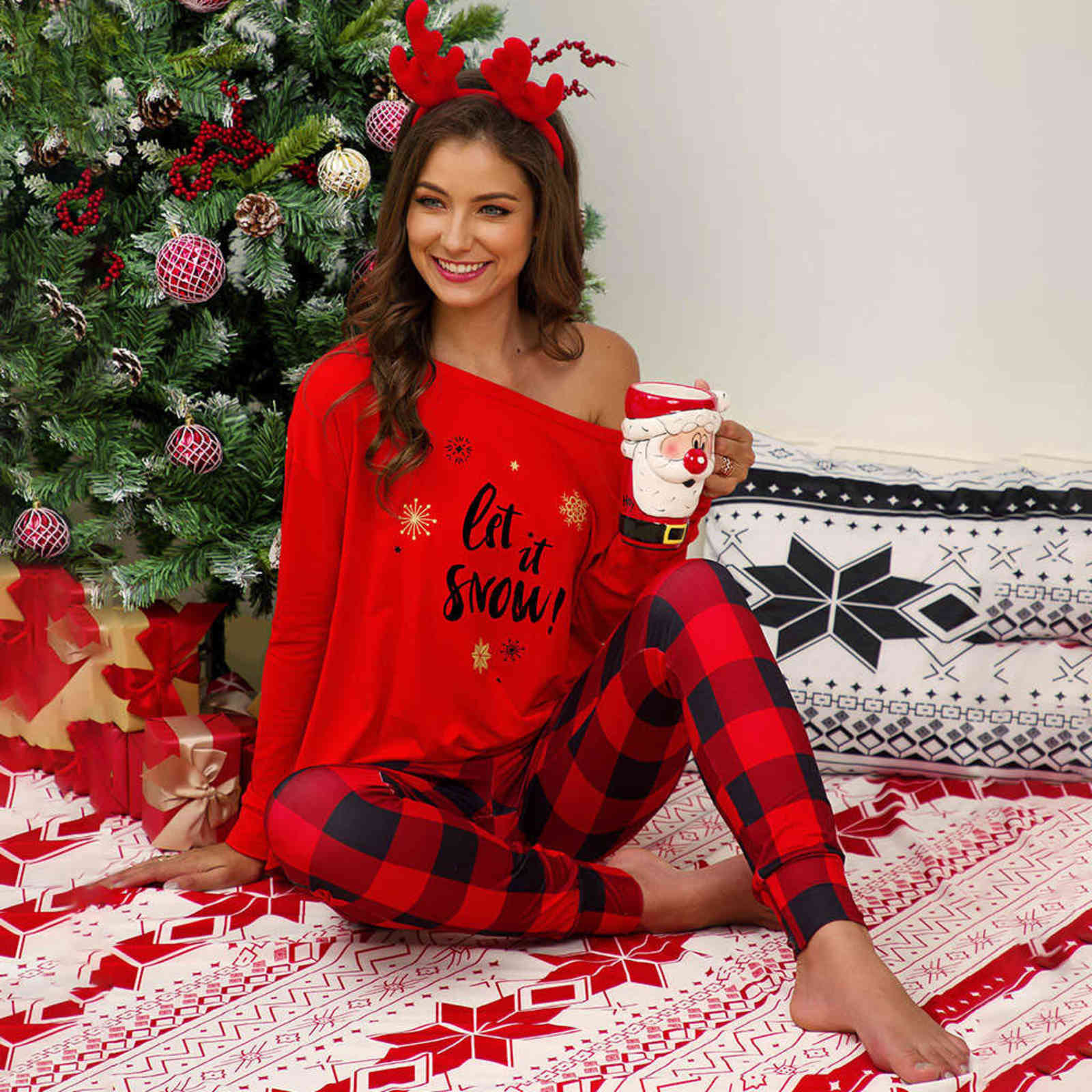 Merry Christmas Women Winter Pajamas Set Cotton Sleepwear Long Lattice Pants + Xmas Print Pyjamas Women Clothes Pajama Plus Size 211109