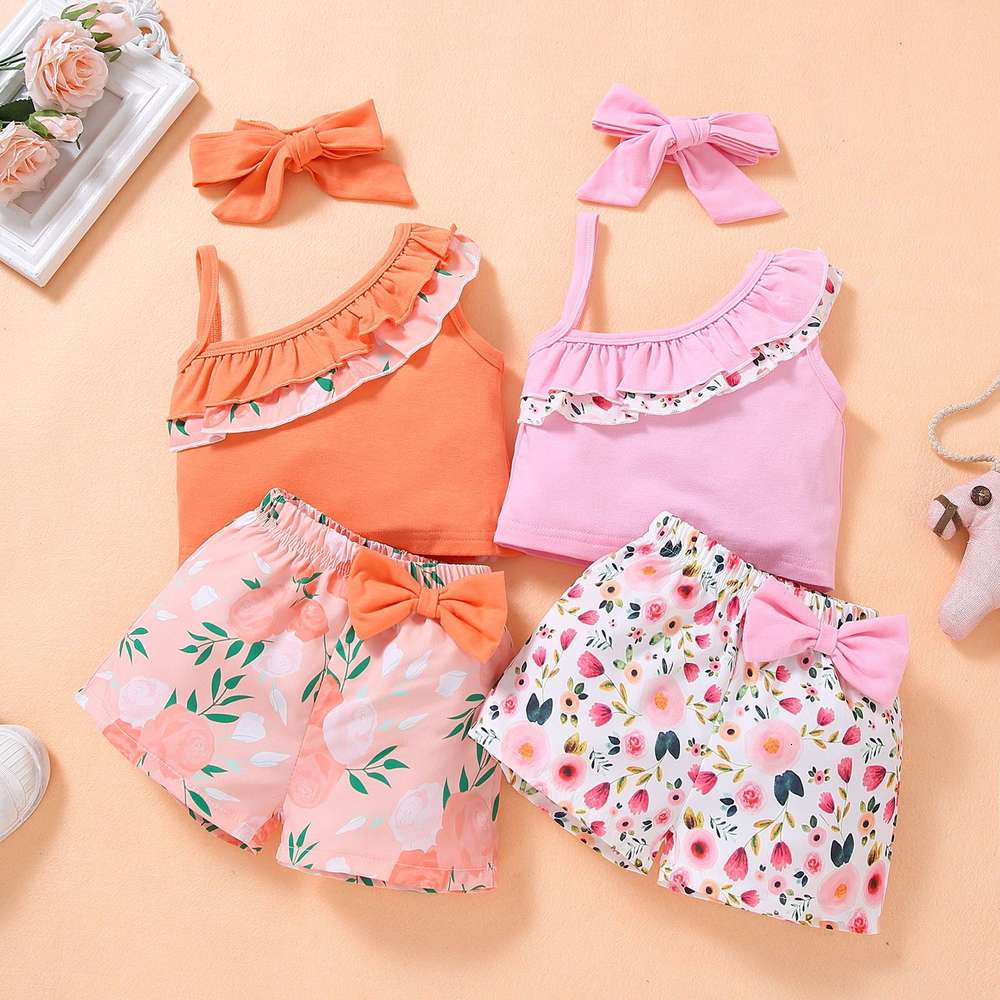 Boys and girls suits Summer children's wear three piece suit with suspender printed shorts, White
Boys and girls suits Summer children's wear three piece suit with suspender printed shorts, White