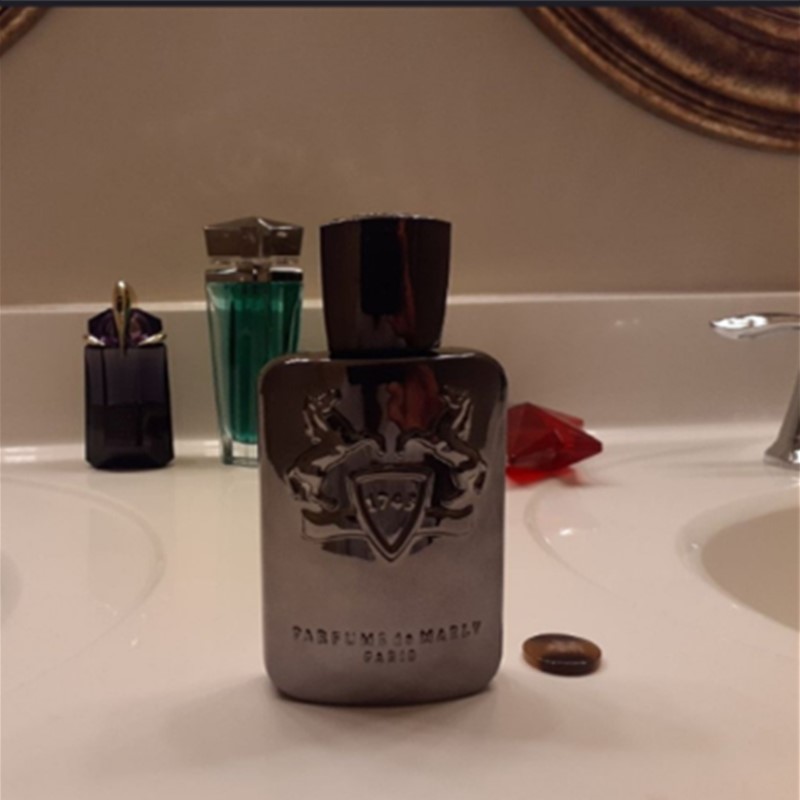 for Cologne Mens Hew Men's Perfume by Parfums De Marly Herod Cologne Spray for Men (size:0.7fl.oz/20ml/125ml/4.2fl.oz)
for Cologne Mens Hew Men's Perfume by Parfums De Marly Herod Cologne Spray for Men (size:0.7fl.oz/20ml/125ml/4.2fl.oz)