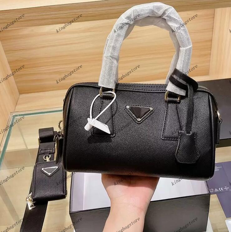 Designer Boston Bag ladies small handbags 22cm classic pillow bags women crossbody purses with coin purse Handbags shoulder
Designer Boston Bag ladies small handbags 22cm classic pillow bags women crossbody purses with coin purse Handbags shoulder