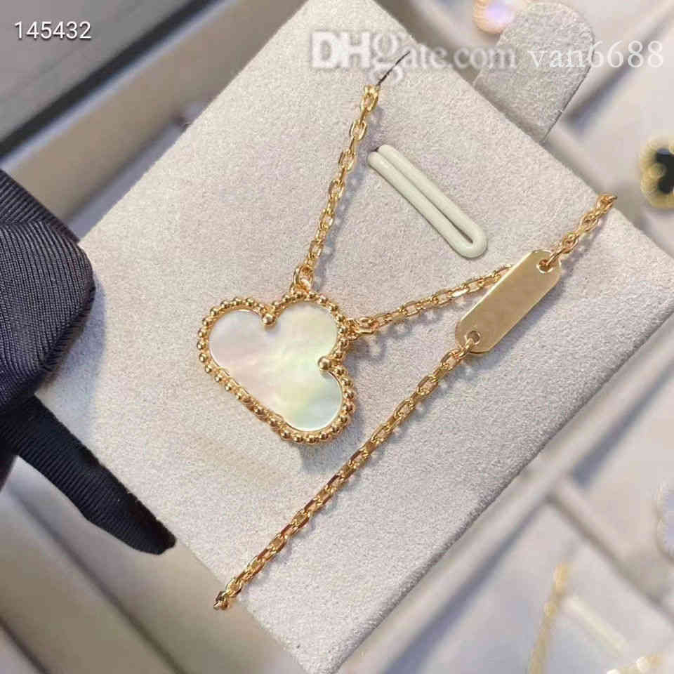 Luxury Brand Necklace with box designer women Necklaces Love cleef Pendant earring Screw clover necklace Party Van Brace, Silver
Luxury Brand Necklace with box designer women Necklaces Love cleef Pendant earring Screw clover necklace Party Van Brace, Silver