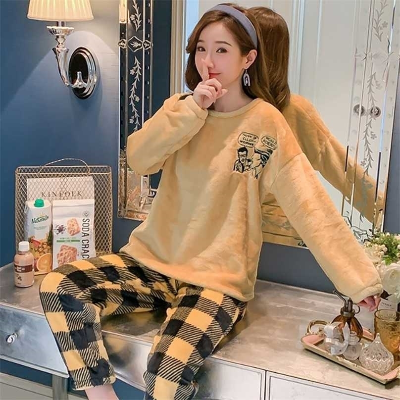 Winter Pajamas Korean Sleepwear Cute Cartoon Flannel Set Velvet Warm Pijama Round Neck Pyjama Homewear Women 211109, Q8821
Winter Pajamas Korean Sleepwear Cute Cartoon Flannel Set Velvet Warm Pijama Round Neck Pyjama Homewear Women 211109, Q8821