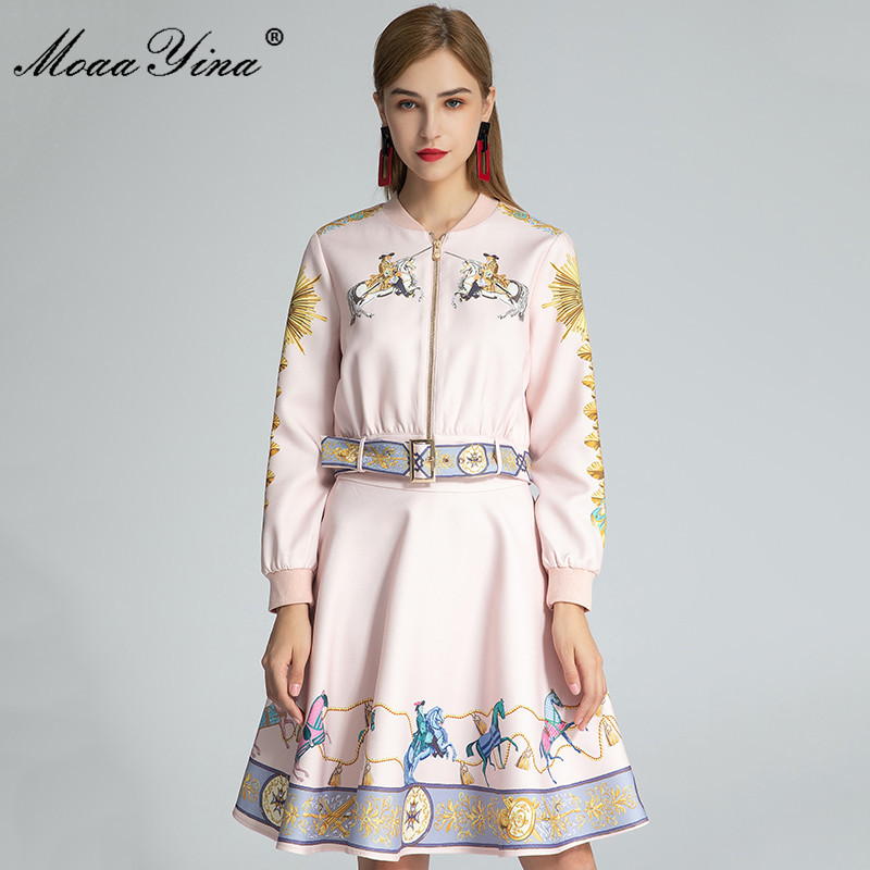 Fashion Set Autumn Women' Dress Long Sleeve Zipper jacket Tops+Vintage Print lace-up skirt Keep warm Two-piece sets 210524, Pink
Fashion Set Autumn Women' Dress Long Sleeve Zipper jacket Tops+Vintage Print lace-up skirt Keep warm Two-piece sets 210524, Pink