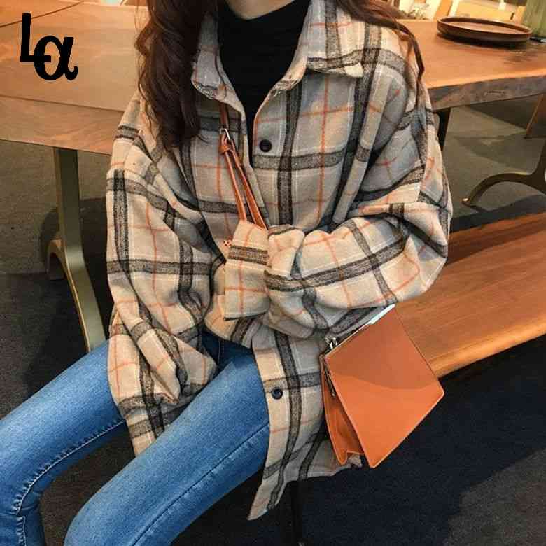 Female Spring Street Blouse Shirts Vintage Oversized Plaid Flannel Boyfriend Tunic Shirt for Women Casual Korean Tops 210519, 1-blue
Female Spring Street Blouse Shirts Vintage Oversized Plaid Flannel Boyfriend Tunic Shirt for Women Casual Korean Tops 210519, 1-blue