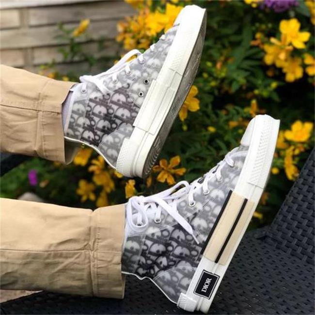 Baskets Dìòr Cònvèrsè Trainers Oblique B23 Decorat Chaussures Low High Top Sneakers Fashion Canvas Hommes Mens Womens Designers Casual Shoes
Baskets Dìòr Cònvèrsè Trainers Oblique B23 Decorat Chaussures Low High Top Sneakers Fashion Canvas Hommes Mens Womens Designers Casual Shoes