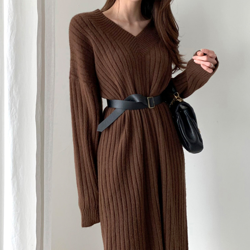 20212021 new autumn sweater women dress winter long sleeve sweaters knitted dresses womens loose maxi oversize knitting robe vestido, Black;gray
20212021 new autumn sweater women dress winter long sleeve sweaters knitted dresses womens loose maxi oversize knitting robe vestido, Black;gray