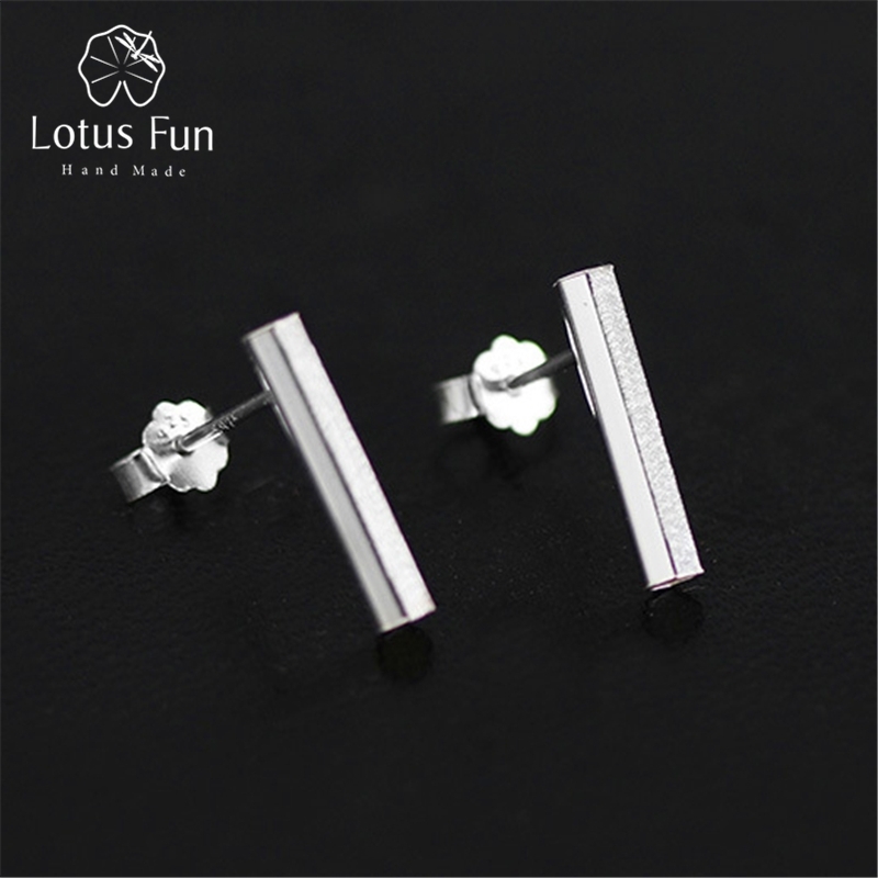 Lotus Fun Real 925 Sterling Silver Earrings Handmade Fine Jewelry Simple Hexagonal Prism Stud Earrings for Women Brincos Gift 210323
Lotus Fun Real 925 Sterling Silver Earrings Handmade Fine Jewelry Simple Hexagonal Prism Stud Earrings for Women Brincos Gift 210323