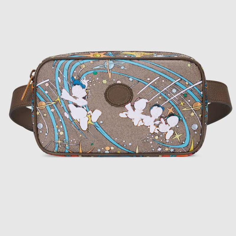 New Waist Bags men W24xH14xD5cm real Leather pvc Fanny Pack printed luxurys designers waistbag women Waistpacks mens chest belt bag
New Waist Bags men W24xH14xD5cm real Leather pvc Fanny Pack printed luxurys designers waistbag women Waistpacks mens chest belt bag