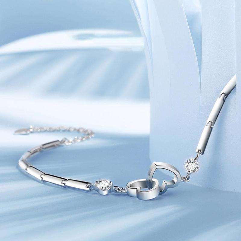 Bangle Practical Fashion Double Heart Women Bracelet Jewelry Durable Hand Chain Eye-catching For Girl Friends
Bangle Practical Fashion Double Heart Women Bracelet Jewelry Durable Hand Chain Eye-catching For Girl Friends