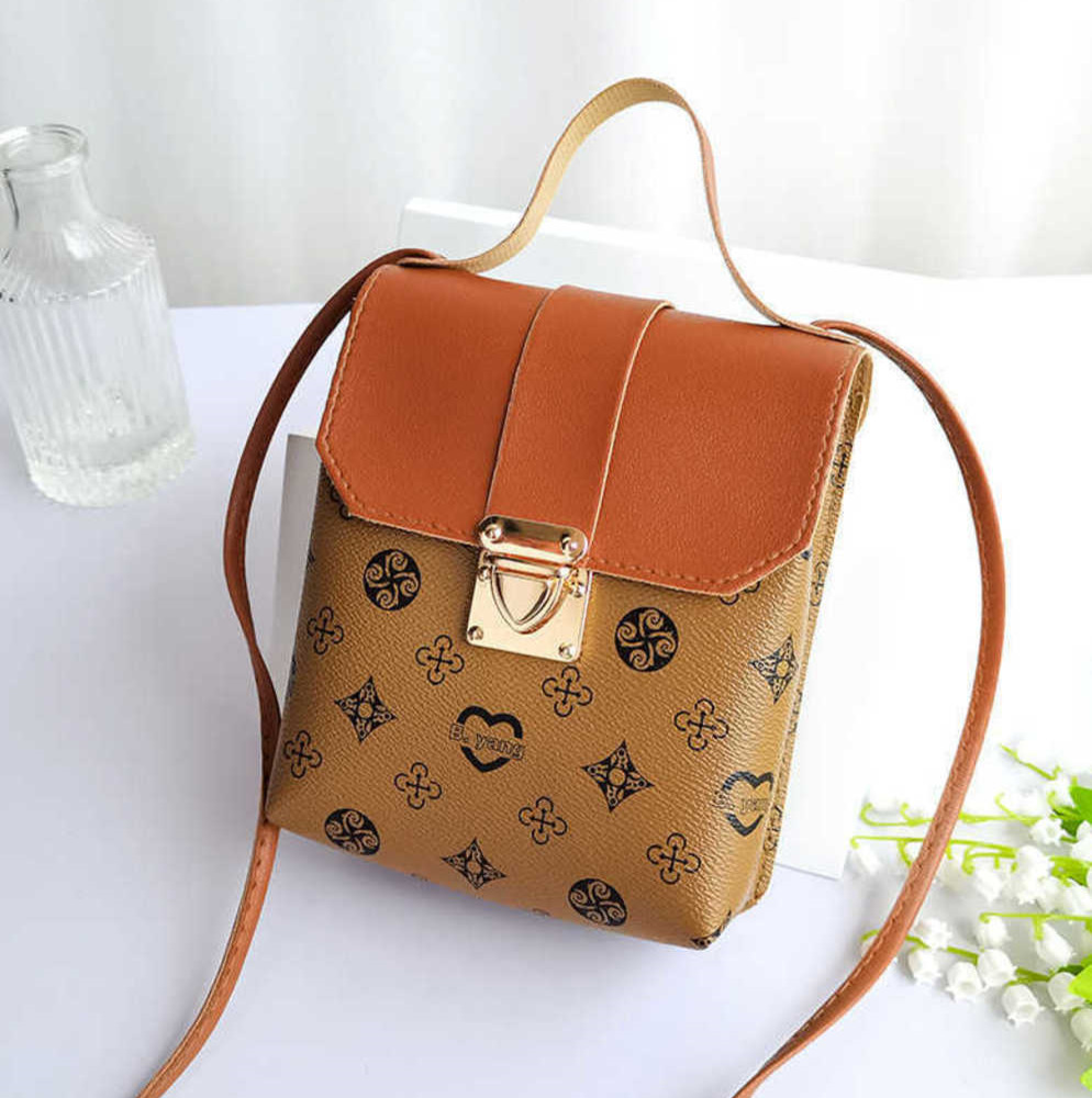 Kid Wallet Mini Bag Luxurys Print Fashion Children Shoulder Purses Kids Purse Handbag Mobile Phone Bags Cartoon Summer Personalized 4color G64EPPH, Pink
Kid Wallet Mini Bag Luxurys Print Fashion Children Shoulder Purses Kids Purse Handbag Mobile Phone Bags Cartoon Summer Personalized 4color G64EPPH, Pink