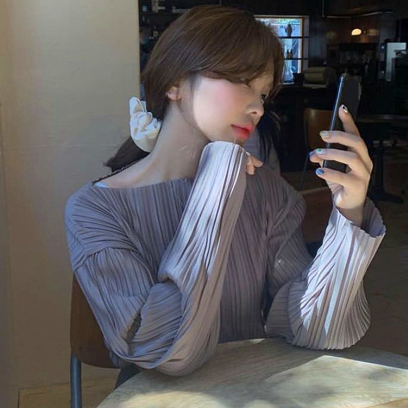 Nomikuma Causal O-neck Women Shirt Korean Pleated Long Sleeve Blusas Femme Autumn Chic Solid Blouses Feminimos Tops 6C279 210427