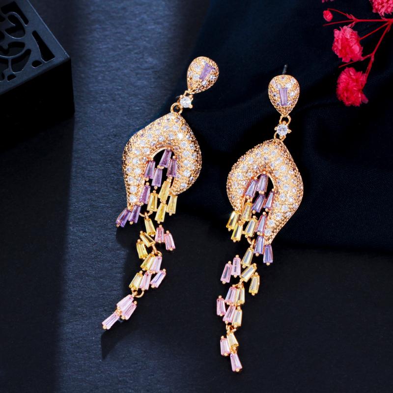 Dangle & Chandelier ThreeGraces Gorgeous Dubai Gold Color Long Multicolor Cubic Zirconia Geometric Earrings For Ladies Party Jewelry ER668, Silver
Dangle & Chandelier ThreeGraces Gorgeous Dubai Gold Color Long Multicolor Cubic Zirconia Geometric Earrings For Ladies Party Jewelry ER668, Silver