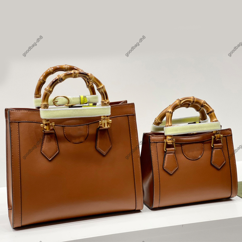 High quality Women totes bag 2021 New Designer Genuine Leather bamboo bags Fashion universal handbag 2 Size, Extra cost
High quality Women totes bag 2021 New Designer Genuine Leather bamboo bags Fashion universal handbag 2 Size, Extra cost