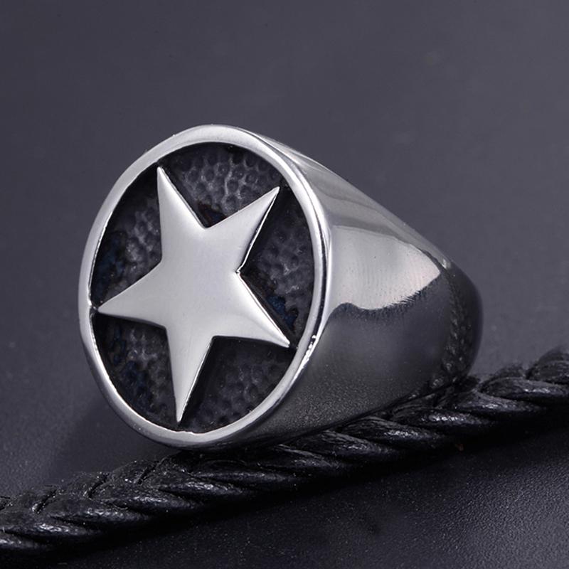 Fashion Lucky Star Signet Ring For Men And Women Classic Pentagon Stars Stainless Steel Biker Talisman Good Jewelry Cluster Rings
Fashion Lucky Star Signet Ring For Men And Women Classic Pentagon Stars Stainless Steel Biker Talisman Good Jewelry Cluster Rings