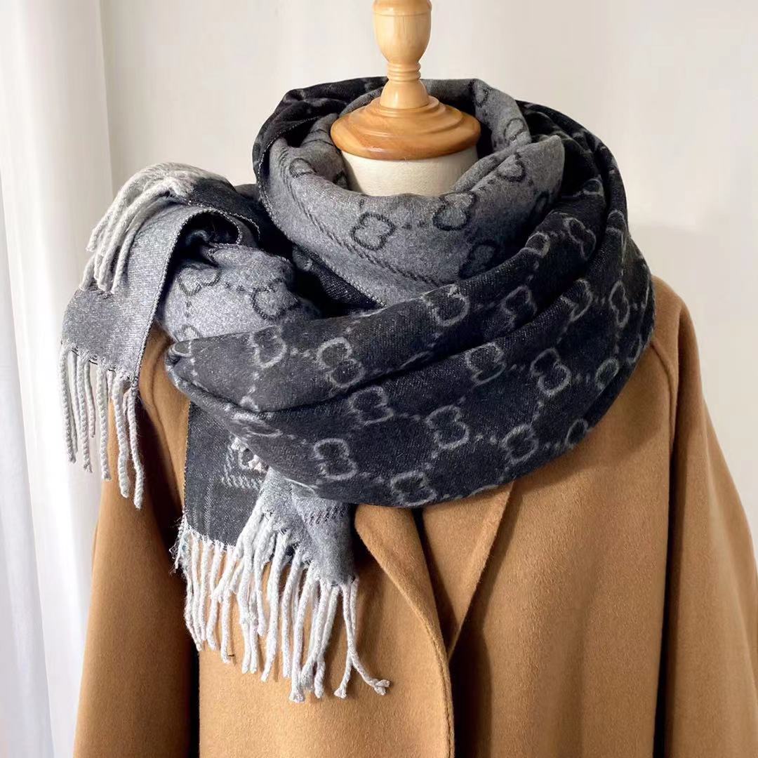 Luxury shawl scarf fashion versatile autumn and winter scarves new long warm shawl, Blue;gray
Luxury shawl scarf fashion versatile autumn and winter scarves new long warm shawl, Blue;gray