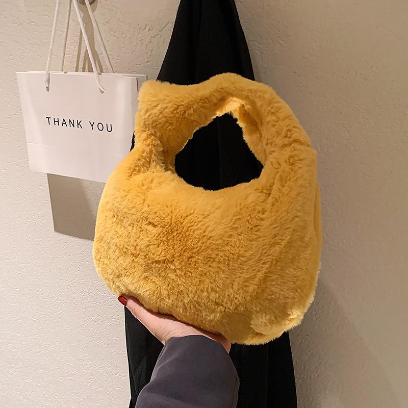 Evening Bags Autumn And Winter Fake Fur Tote Bag Women Shoulder Designer Plush Lady Handbags High Quailty Large Purses 2021, Khaki
Evening Bags Autumn And Winter Fake Fur Tote Bag Women Shoulder Designer Plush Lady Handbags High Quailty Large Purses 2021, Khaki