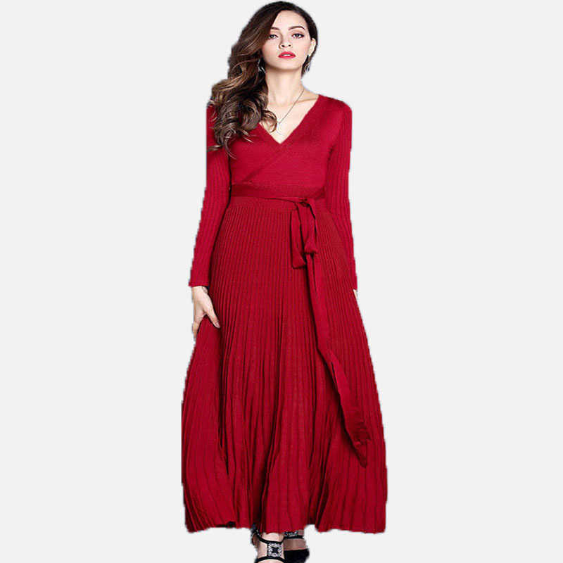 Elegnat Ladies Long Pleated Maxi Dress Vestidos Autumn Winter Women Sexy V Neck Robe Black Basic Knitted Party 210602
Elegnat Ladies Long Pleated Maxi Dress Vestidos Autumn Winter Women Sexy V Neck Robe Black Basic Knitted Party 210602