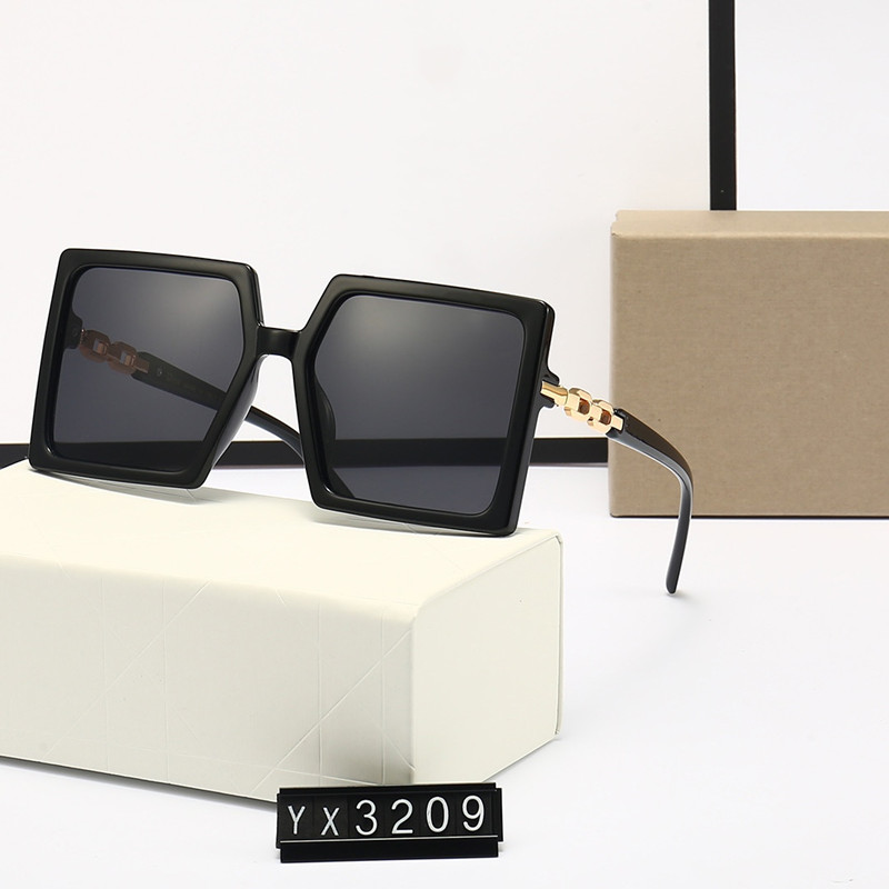 Designer Cat Eyes Sunglasses For Women Summer Style Anti-Ultraviolet Retro Shield Lens Plate Square Full Frame Fashion Eyeglasses Random Box
Designer Cat Eyes Sunglasses For Women Summer Style Anti-Ultraviolet Retro Shield Lens Plate Square Full Frame Fashion Eyeglasses Random Box