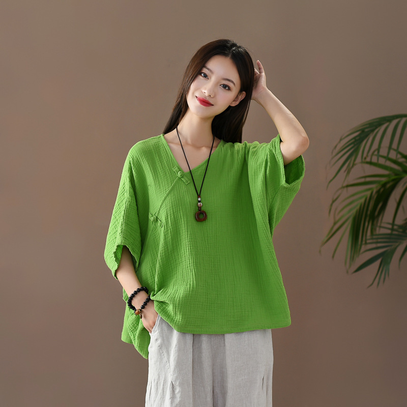Johnature Summer Retro Plate Buckle V-neck Short Sleeve Cotton Linen T-shirt Loose Comfortable Plus Size Women Tops 210521, Green
Johnature Summer Retro Plate Buckle V-neck Short Sleeve Cotton Linen T-shirt Loose Comfortable Plus Size Women Tops 210521, Green