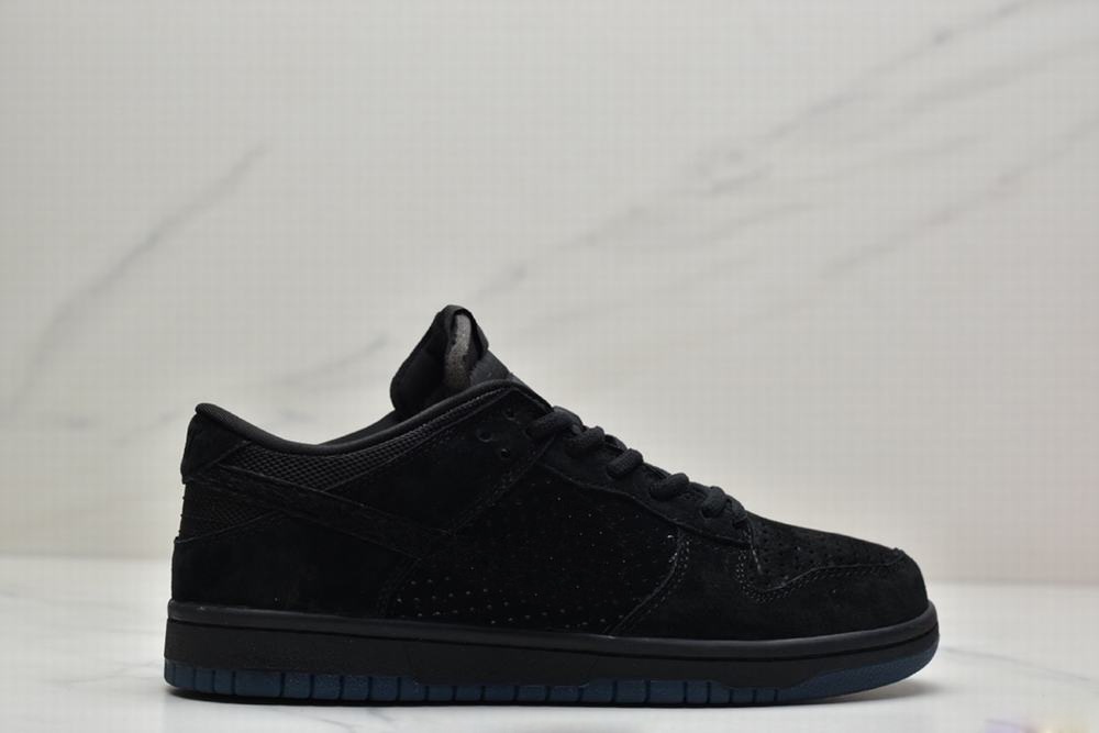 (With Box)2021 Undefeated Low 5 On It Running Shoes Men Women Black Navy Sports Sneaker
(With Box)2021 Undefeated Low 5 On It Running Shoes Men Women Black Navy Sports Sneaker