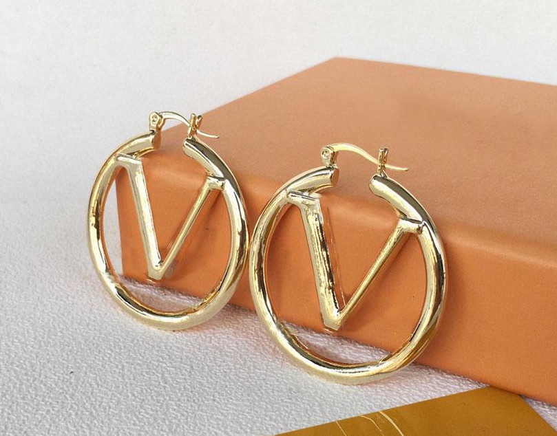Fashion gold hoop earrings for lady Women Party Wedding Lovers gift engagement Jewelry for Bride, Golden;silver
Fashion gold hoop earrings for lady Women Party Wedding Lovers gift engagement Jewelry for Bride, Golden;silver