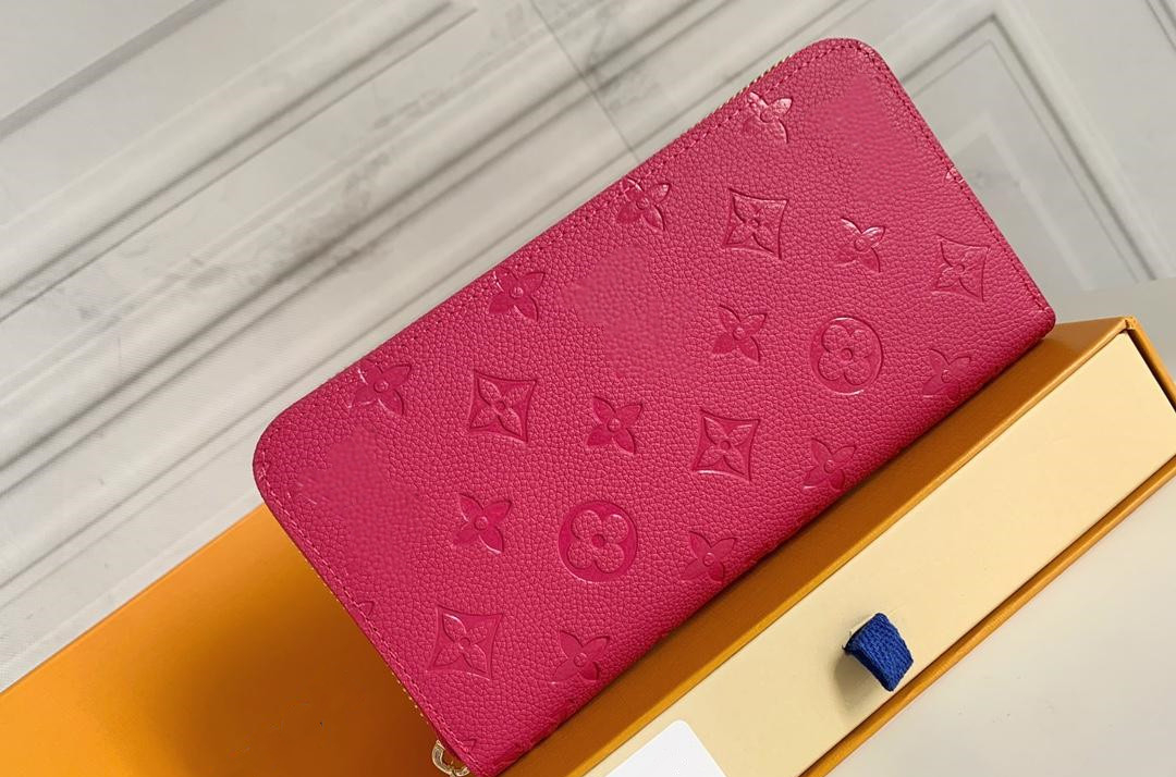 2021 Designer wallet mini bags Fashion Purse casual bag Luxury Leather handbag, Red;black
2021 Designer wallet mini bags Fashion Purse casual bag Luxury Leather handbag, Red;black