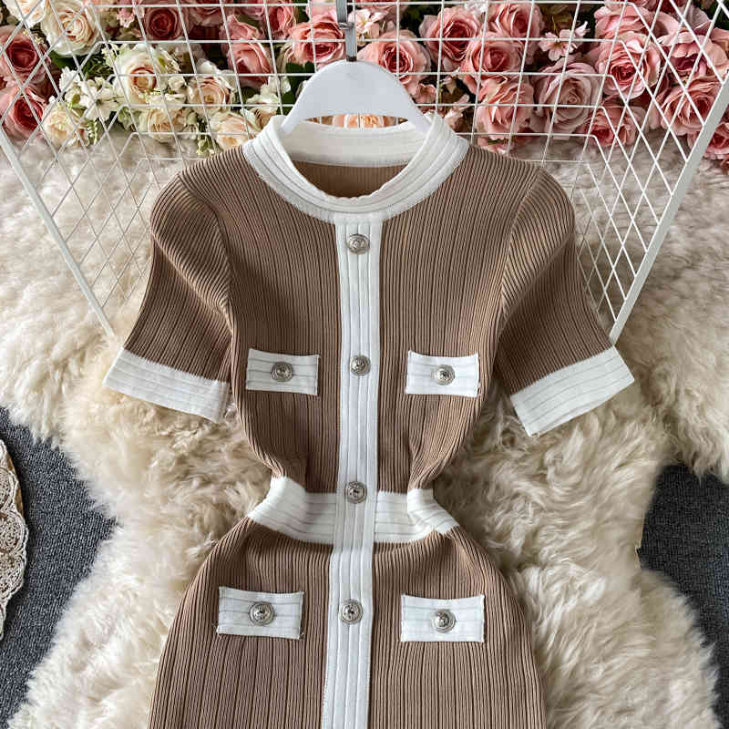 All-match Temperament High Waist Wrap Hip O Neck Short Sleeve Single-breasted Knitted Dress Women Contrast Retro Slim Vestido 210429