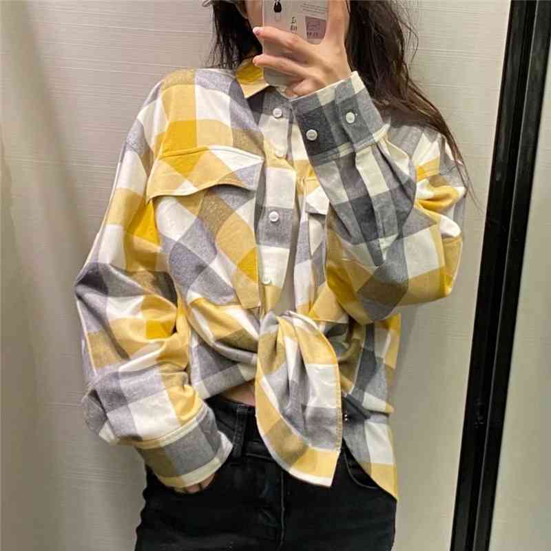 Streetwear Women Yellow Plaid Shirts Fashion Ladies Cotton Loose Tops Causal Female Chic Pocket Button Blouses 210430