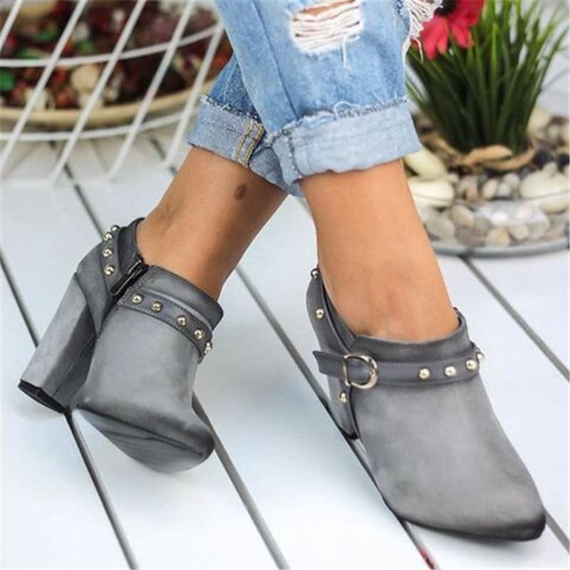Dress Shoes 2021 Women England Ankle Boots Leather Short Boot Rivet Winter Lady Elegant Evening Party High Heels Round Toe43, 2 green
Dress Shoes 2021 Women England Ankle Boots Leather Short Boot Rivet Winter Lady Elegant Evening Party High Heels Round Toe43, 2 green