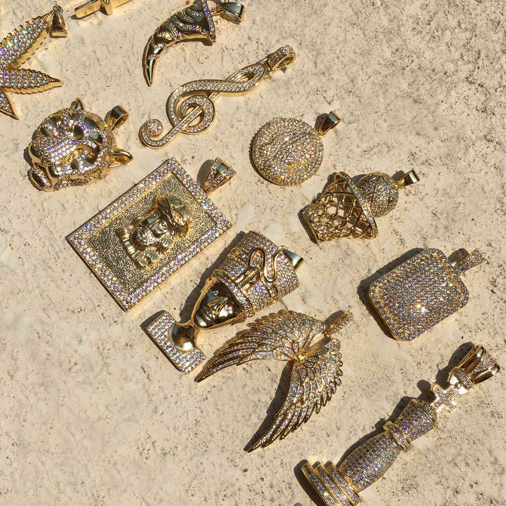 Cubic Zircon feather Pendant Necklace 18 styles Hip Hop Gold Color Iced Out BLING Pharaoh Pendant Necklace Charm Men X0509
Cubic Zircon feather Pendant Necklace 18 styles Hip Hop Gold Color Iced Out BLING Pharaoh Pendant Necklace Charm Men X0509