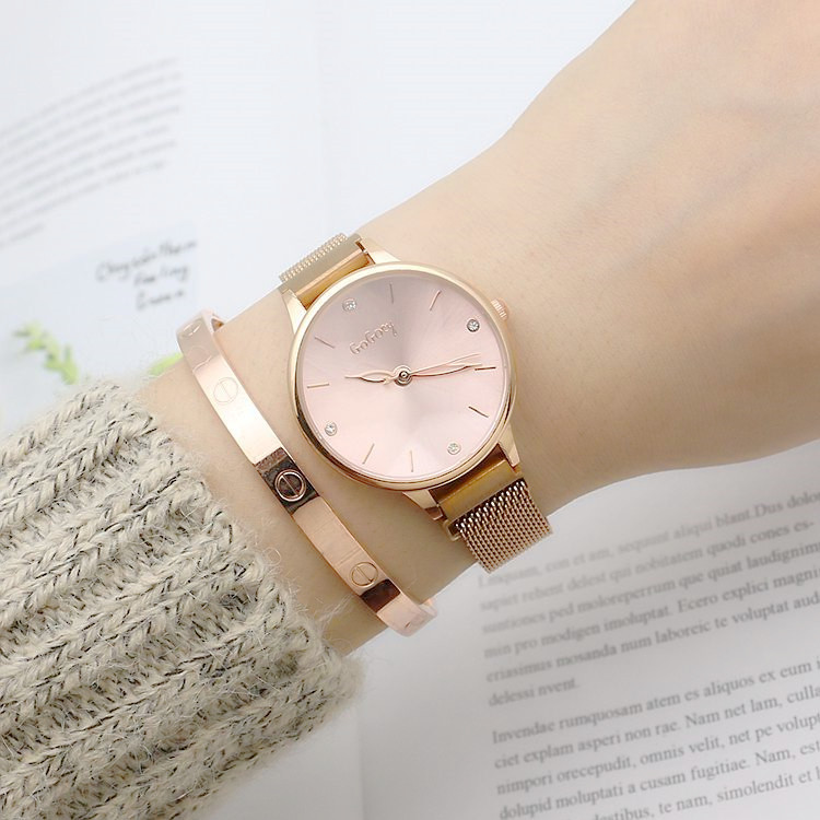 Fashion Designers Watches Magnet Woven Mesh Strap Watch Net Red Women Wristwatch Polygon Mirror Female Lazy Quartz Rhinestone Fashionable Outdoor Wristwatches, White rose
Fashion Designers Watches Magnet Woven Mesh Strap Watch Net Red Women Wristwatch Polygon Mirror Female Lazy Quartz Rhinestone Fashionable Outdoor Wristwatches, White rose