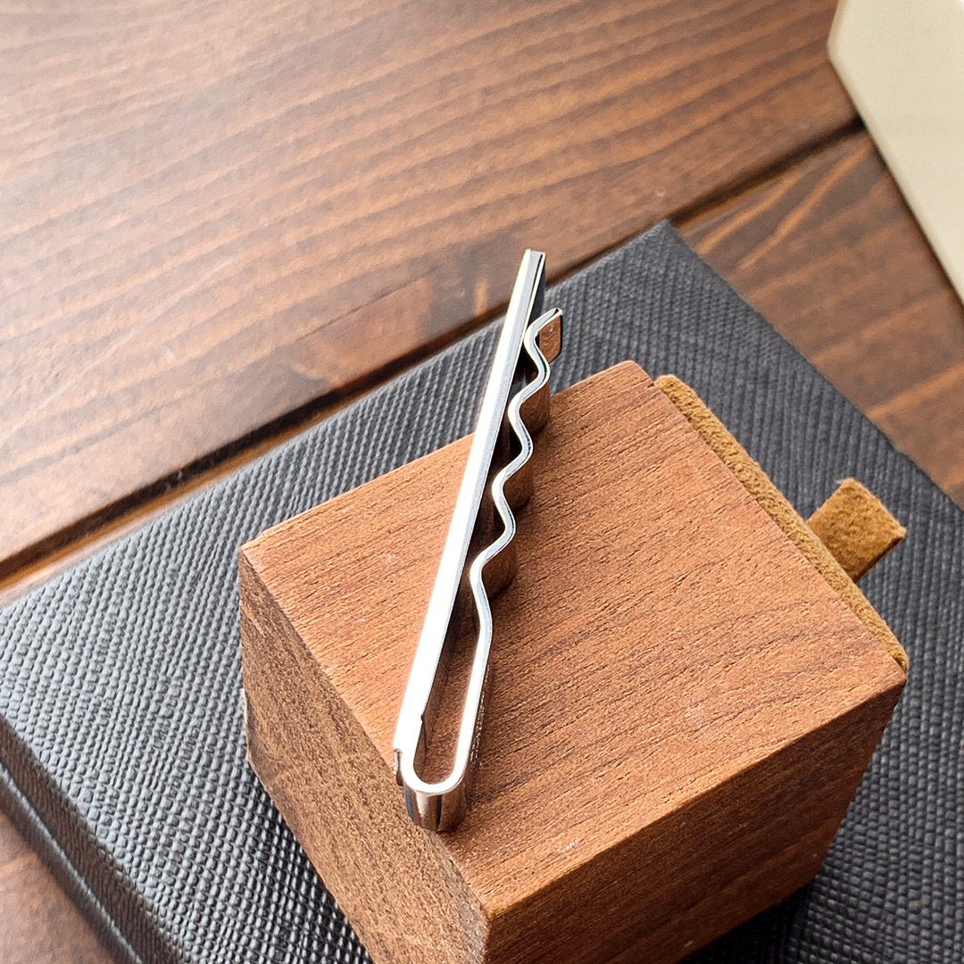 Tie Clip Titanium Steel Metal Fashion steels Silver Ties Pins Bar Buckle Pin with Box