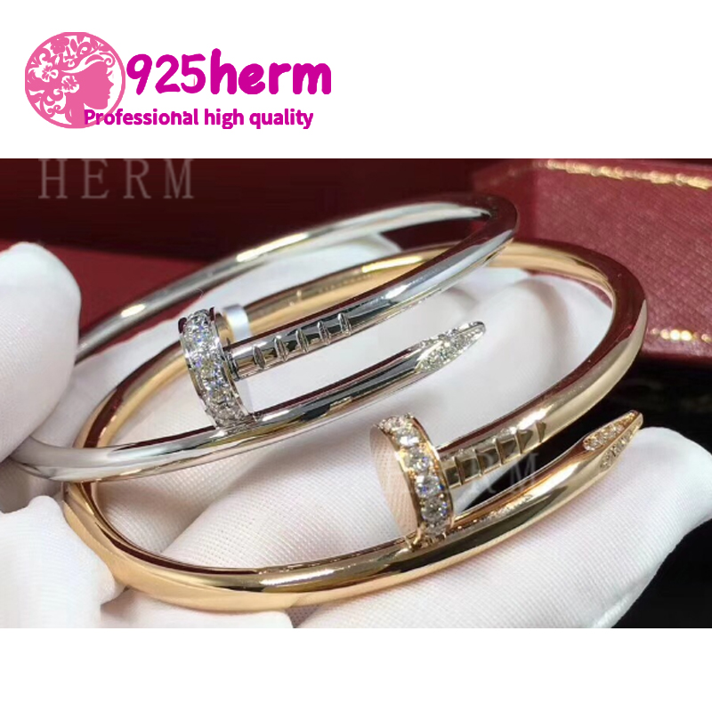 Luxury Screw nail bangle Jewelry Fashion 925 Sterling Silver Female Round Hard Bracelet Classic Star Same Style Wholesale
Luxury Screw nail bangle Jewelry Fashion 925 Sterling Silver Female Round Hard Bracelet Classic Star Same Style Wholesale