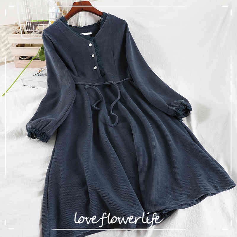 LoveFlowerLife Spring Autumn Casual Solid V Neck A Line Dress with Belt Full Knee Length High Waist Women Dresses 210521, Apricot
LoveFlowerLife Spring Autumn Casual Solid V Neck A Line Dress with Belt Full Knee Length High Waist Women Dresses 210521, Apricot