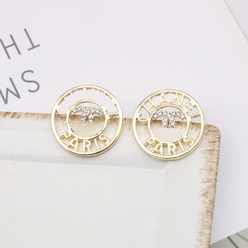 22ss 18K Gold Plated 925 Silver Luxury Designer Double Letters Stud Earrings Small Sweet Wind Women Crystal Rhinestone Pearl Earring Wedding Party Jewelry