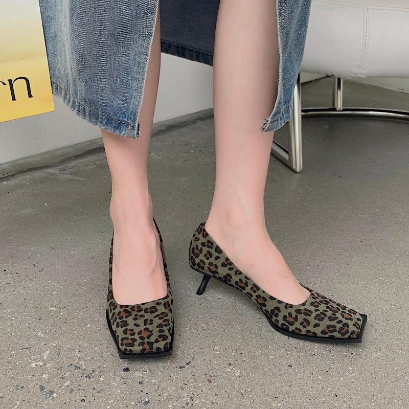 Dress Shoes Sexy Leopard Print Autumn And Winter Single Women 2021 Fashion Square Head Fairy Style Evening, Brown
Dress Shoes Sexy Leopard Print Autumn And Winter Single Women 2021 Fashion Square Head Fairy Style Evening, Brown