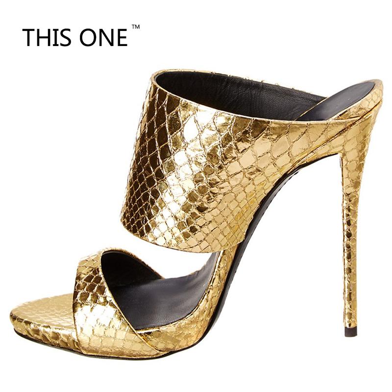 Slippers Summer High Heels Women Slipper Sexy Fashion Luxury Sandals Platform Flip Flops Outdoor Shoes Open Toe, Black
Slippers Summer High Heels Women Slipper Sexy Fashion Luxury Sandals Platform Flip Flops Outdoor Shoes Open Toe, Black