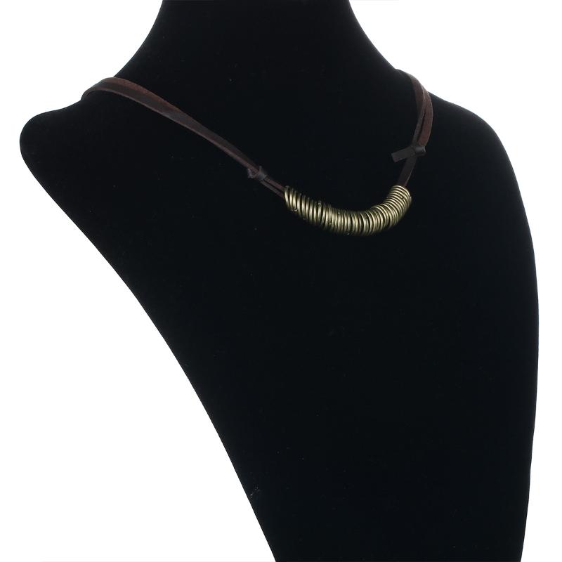 Pendant Necklaces Vintage Geometric Round Bronze Color Circle Coin Adjustable Leather Rope Chain For Men Collars Choker Neck Jewelry
Pendant Necklaces Vintage Geometric Round Bronze Color Circle Coin Adjustable Leather Rope Chain For Men Collars Choker Neck Jewelry