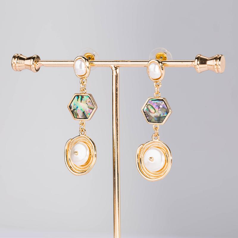 Dangle & Chandelier 2021 Fashion Long Symmetrical Metal Cool Earrings For Women Retro Geometric Baroque Pearl Shell
Dangle & Chandelier 2021 Fashion Long Symmetrical Metal Cool Earrings For Women Retro Geometric Baroque Pearl Shell