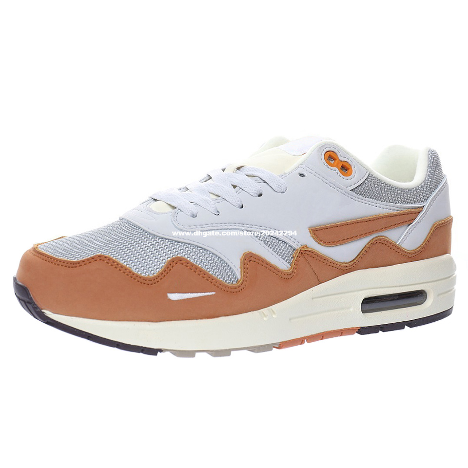 Patta Monarch Sports Shoes for Men Running Shoe Mens Sneakers Women Sneaker Womens Trainers Athletic Man Trainer DH1348-001
Patta Monarch Sports Shoes for Men Running Shoe Mens Sneakers Women Sneaker Womens Trainers Athletic Man Trainer DH1348-001