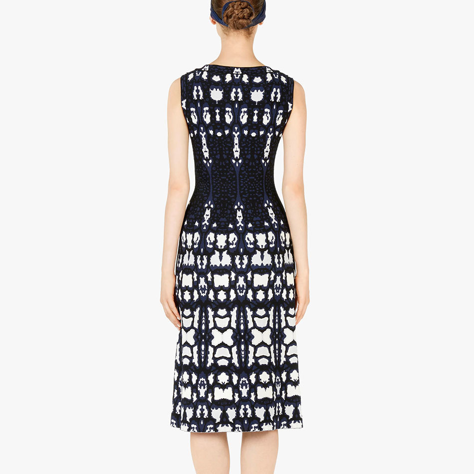 Free Elegant Embroidered Knit Dress Women O-neck Sleeveless Bodycon Club Evening Party es Vestidos 210524