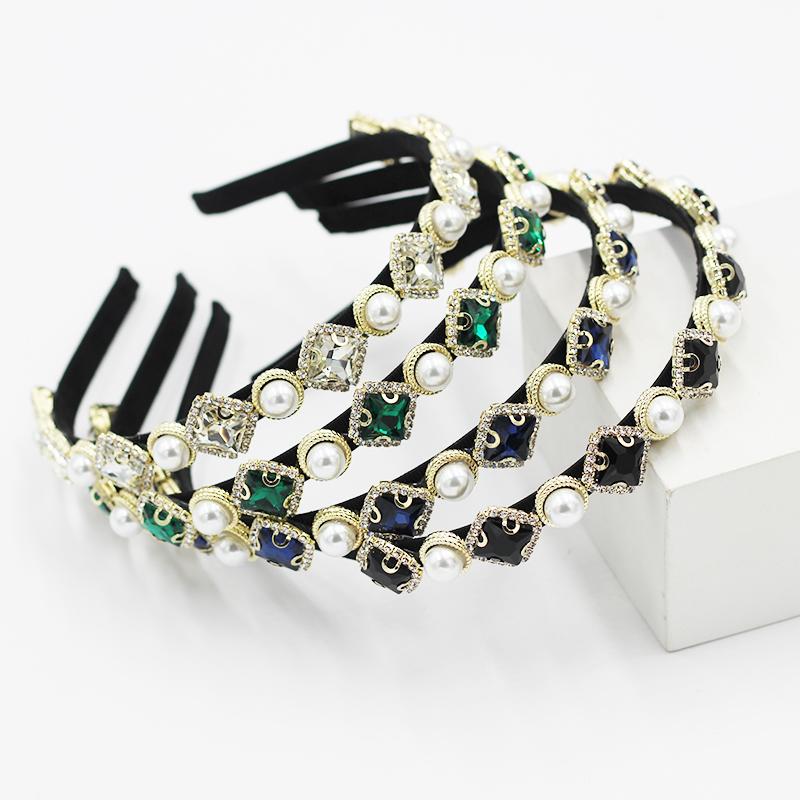 Hair Clips & Barrettes Fine Pearl Color Rhinestone Headband Fashion Baroque Inlaid Pearls Korean Casual Band Accessories 843, Golden;silver
Hair Clips & Barrettes Fine Pearl Color Rhinestone Headband Fashion Baroque Inlaid Pearls Korean Casual Band Accessories 843, Golden;silver